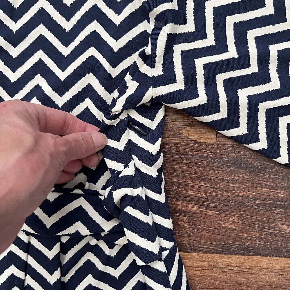 Talbots Chevron Print Belted Slinky Dress XLP Navy Jersey Office Nautical Coast - Picture 12 of 13